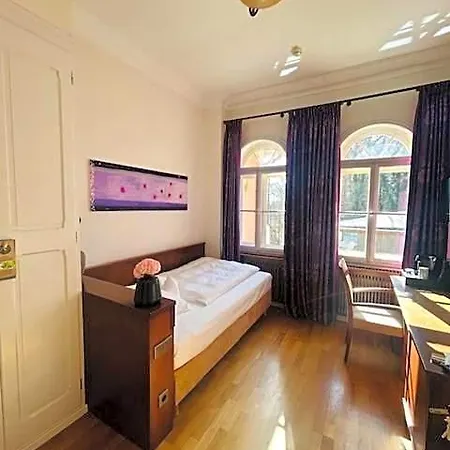Hotel La Am Starnberger 4*